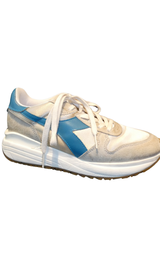 diadora